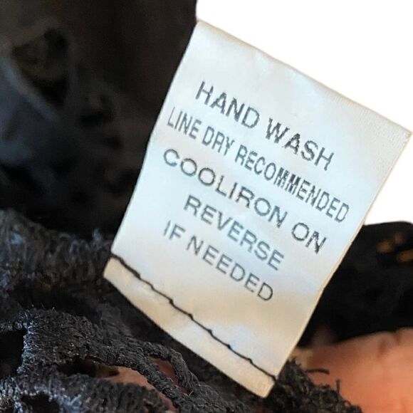 Helen’s Heart L Black Crochet Sheer Lace Flared Sleeve 1 Button Classic Jacket - Picture 7 of 8